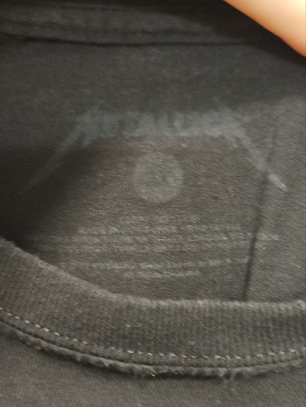 Metallica Hammer of Justice Black Graphic Tee - Picture 3 of 3
